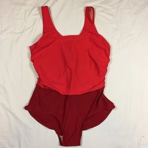 NWOT Size 22W Swimsuit